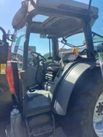 Trattore Massey Ferguson 2440 - immagine 2