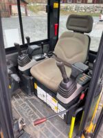 Miniescavatore Komatsu PC26 MR3 - immagine 4