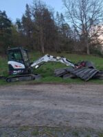 Miniescavatore Bobcat E27 con rotore basculante e pinza - immagine 3