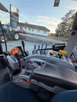 Trattore New Holland T6.180 // Electro Command - immagine 8